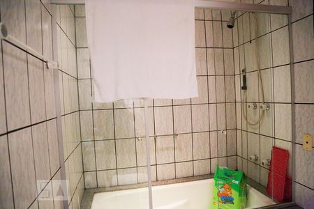 Apartamento à venda com 245m², 3 quartos e 4 vagas Apartamento à venda com 245m², 3 quartos e 4 vagasBanheiro