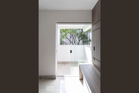Varanda da Sala de apartamento para alugar com 2 quartos, 70m² em Sion, Belo Horizonte