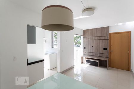 Sala de apartamento para alugar com 2 quartos, 70m² em Sion, Belo Horizonte