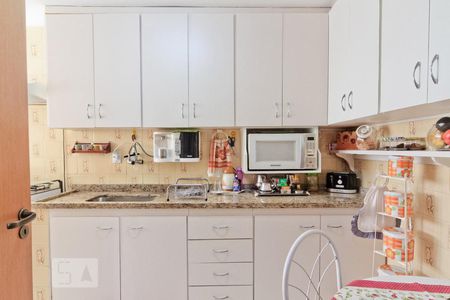 Apartamento à venda com 60m², 2 quartos e 1 vagaCozinha