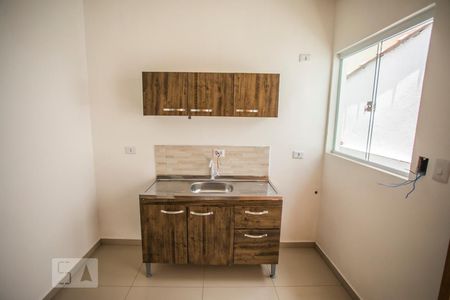 Quarto / Cozinha de kitnet/studio para alugar com 1 quarto, 22m² em Parque Imperial, São Paulo