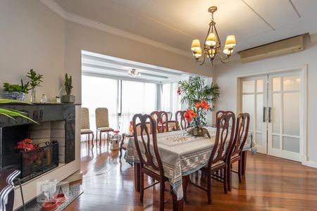 Sala de Jantar de apartamento para alugar com 3 quartos, 232m² em Jardim Lindóia, Porto Alegre
