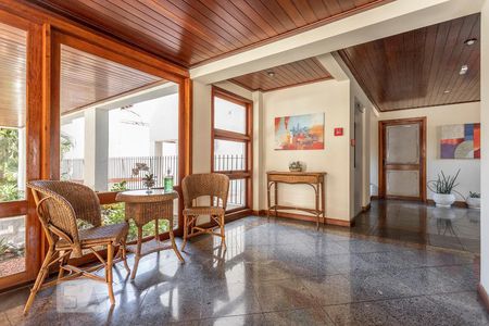 Apartamento para alugar com 232m², 3 quartos e 3 vagasEntrada