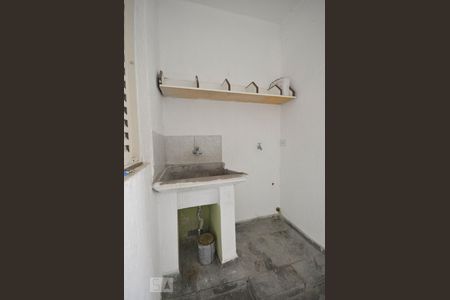 Casa à venda com 150m², 2 quartos e 1 vagaArea de Serviço