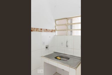 Cozinha de apartamento para alugar com 1 quarto, 40m² em Bosque da Saúde, São Paulo