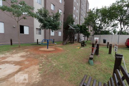 Apartamento para alugar com 50m², 2 quartos e 1 vaga Apartamento para alugar com 50m², 2 quartos e 1 vagaÁrea Comum - Playground