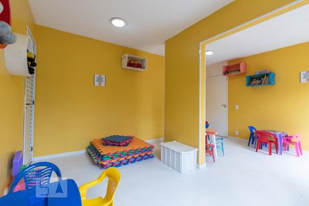 Apartamento para alugar com 50m², 2 quartos e 1 vaga Apartamento para alugar com 50m², 2 quartos e 1 vagaÁrea comum - Brinquedoteca