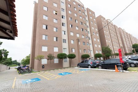 Apartamento para alugar com 50m², 2 quartos e 1 vaga Apartamento para alugar com 50m², 2 quartos e 1 vagaFachada