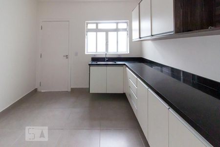 Cozinha de casa à venda com 3 quartos, 100m² em Jardim Trussardi, São Paulo