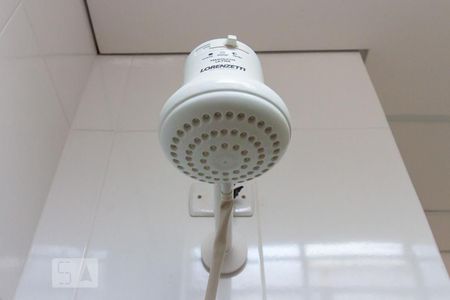 Casa à venda com 100m², 3 quartos e 1 vaga Casa à venda com 100m², 3 quartos e 1 vagaChuveiro