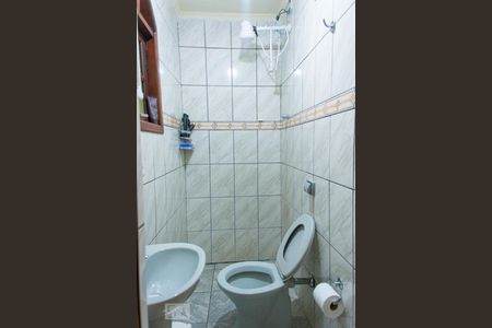 Casa à venda com 173m², 3 quartos e 2 vagas Casa à venda com 173m², 3 quartos e 2 vagasBanheiro da Suíte 2