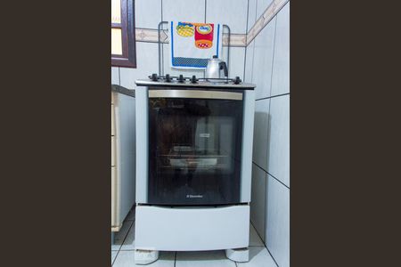 Casa à venda com 173m², 3 quartos e 2 vagas Casa à venda com 173m², 3 quartos e 2 vagasFogão