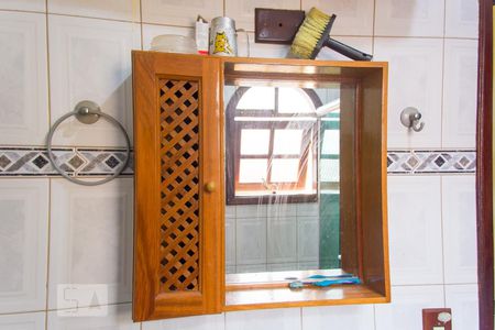 Casa à venda com 173m², 3 quartos e 2 vagas Casa à venda com 173m², 3 quartos e 2 vagasBanheiro Social 2