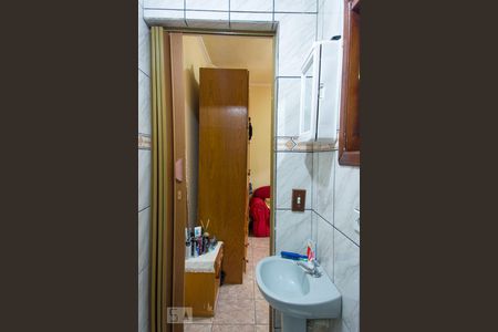 Casa à venda com 173m², 3 quartos e 2 vagas Casa à venda com 173m², 3 quartos e 2 vagasBanheiro da Suíte 2