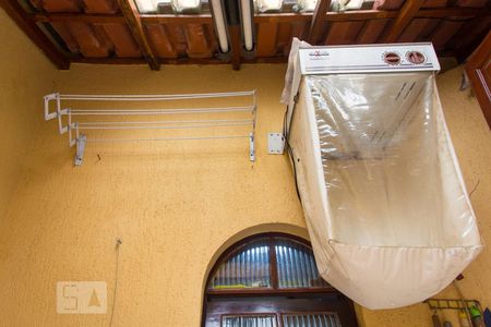 Casa à venda com 173m², 3 quartos e 2 vagas Casa à venda com 173m², 3 quartos e 2 vagasVaral