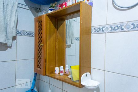 Casa à venda com 173m², 3 quartos e 2 vagas Casa à venda com 173m², 3 quartos e 2 vagasBanheiro Social 1