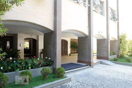 Apartamento à venda com 74m², 2 quartos e 1 vaga Apartamento à venda com 74m², 2 quartos e 1 vagaÁrea comum
