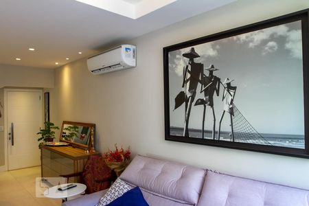 Sala de apartamento à venda com 2 quartos, 74m² em Lagoa, Rio de Janeiro