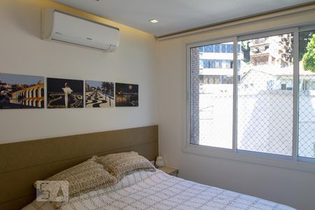 Apartamento à venda com 74m², 2 quartos e 1 vaga Apartamento à venda com 74m², 2 quartos e 1 vagaQuarto
