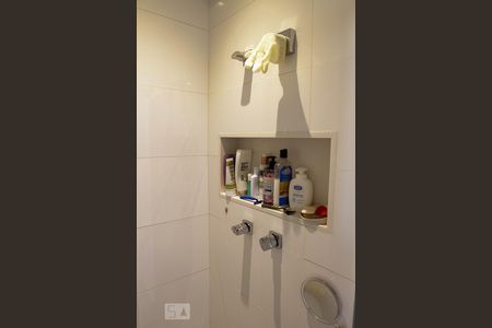 Apartamento à venda com 74m², 2 quartos e 1 vaga Apartamento à venda com 74m², 2 quartos e 1 vagaSuíte