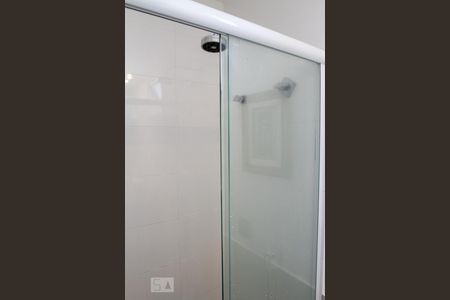 Apartamento à venda com 74m², 2 quartos e 1 vaga Apartamento à venda com 74m², 2 quartos e 1 vagaSuíte