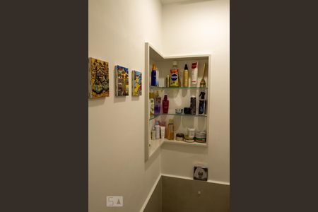 Apartamento à venda com 74m², 2 quartos e 1 vaga Apartamento à venda com 74m², 2 quartos e 1 vagaSuíte