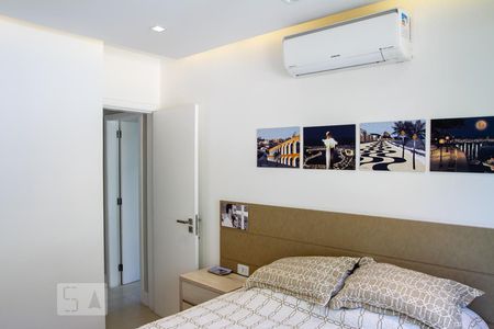 Apartamento à venda com 74m², 2 quartos e 1 vaga Apartamento à venda com 74m², 2 quartos e 1 vagaQuarto