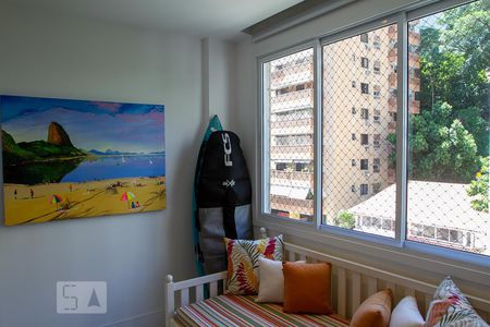 Apartamento à venda com 74m², 2 quartos e 1 vaga Apartamento à venda com 74m², 2 quartos e 1 vagaQuarto