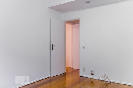 Quarto 1 de apartamento à venda com 4 quartos, 220m² em Cacuia, Rio de Janeiro
