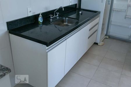 Apartamento à venda com 65m², 2 quartos e 1 vagaCozinha