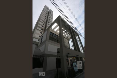 Apartamento à venda com 35m², 1 quarto e 1 vagaFachada