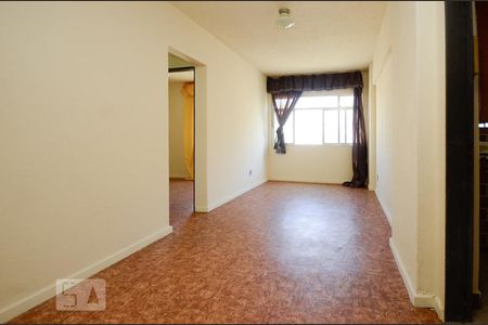 Apartamento para alugar com 71m², 2 quartos e 2 vagasSala