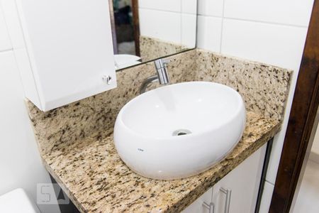 Apartamento à venda com 55m², 2 quartos e 1 vaga Apartamento à venda com 55m², 2 quartos e 1 vagaPia