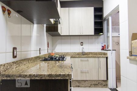 Apartamento à venda com 55m², 2 quartos e 1 vaga Apartamento à venda com 55m², 2 quartos e 1 vagaCozinha