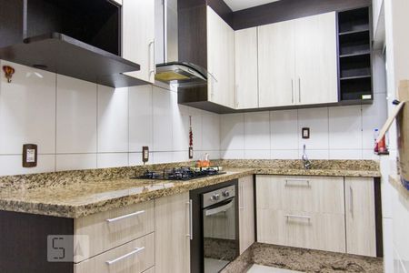 Apartamento à venda com 55m², 2 quartos e 1 vaga Apartamento à venda com 55m², 2 quartos e 1 vagaCozinha
