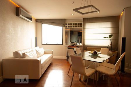 Sala de apartamento à venda com 1 quarto, 85m² em Itaim Bibi, São Paulo