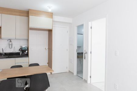 Apartamento à venda com 35m², 2 quartos e sem vaga Apartamento à venda com 35m², 2 quartos e sem vagaSala