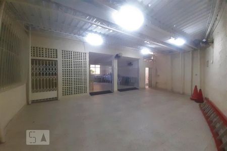 Apartamento à venda com 49m², 2 quartos e 1 vaga Apartamento à venda com 49m², 2 quartos e 1 vagaÁrea comum - Salão de festas
