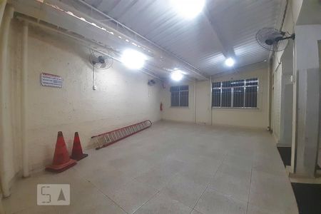 Apartamento à venda com 49m², 2 quartos e 1 vaga Apartamento à venda com 49m², 2 quartos e 1 vagaÁrea comum - Salão de festas