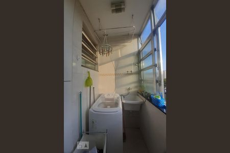 Apartamento à venda com 49m², 2 quartos e 1 vaga Apartamento à venda com 49m², 2 quartos e 1 vagaÁrea de Serviço