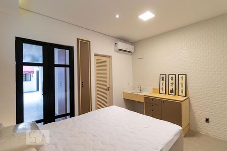 Suíte de casa para alugar com 1 quarto, 30m² em Cerqueira César, São Paulo
