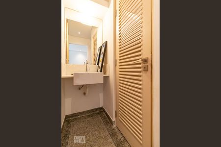 Casa para alugar com 25m², 1 quarto e sem vagaLavabo - área comum