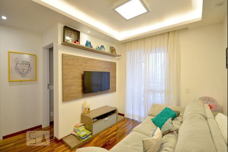 Apartamento para alugar com 65m², 2 quartos e 2 vagasSala