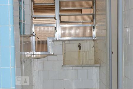 Apartamento para alugar com 65m², 2 quartos e sem vagaDetalhe da area de serviço