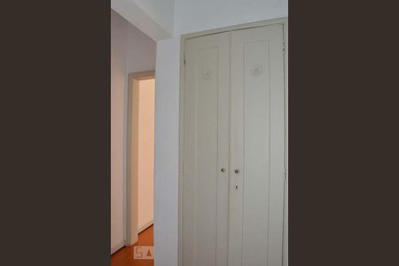 Apartamento para alugar com 65m², 2 quartos e sem vagaCorredor