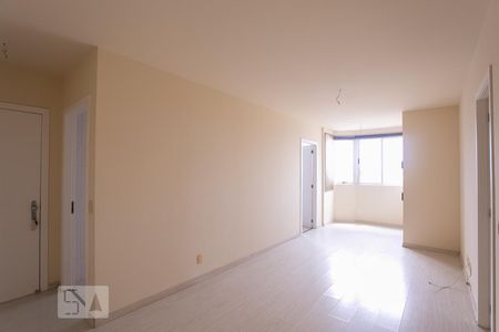 Sala de apartamento para alugar com 3 quartos, 80m² em Santana, Porto Alegre