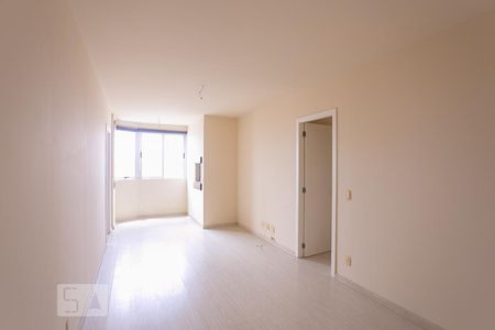 Sala de apartamento para alugar com 3 quartos, 80m² em Santana, Porto Alegre
