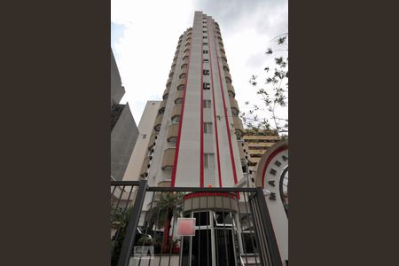 Apartamento para alugar com 25m², 1 quarto e 1 vagaFachada