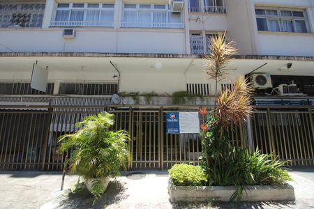 Apartamento para alugar com 63m², 2 quartos e sem vagaFachada