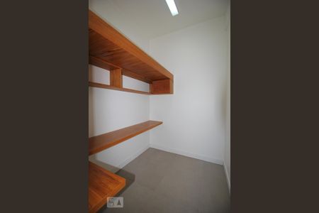 Apartamento para alugar com 63m², 2 quartos e sem vagaQuarto de Serviço